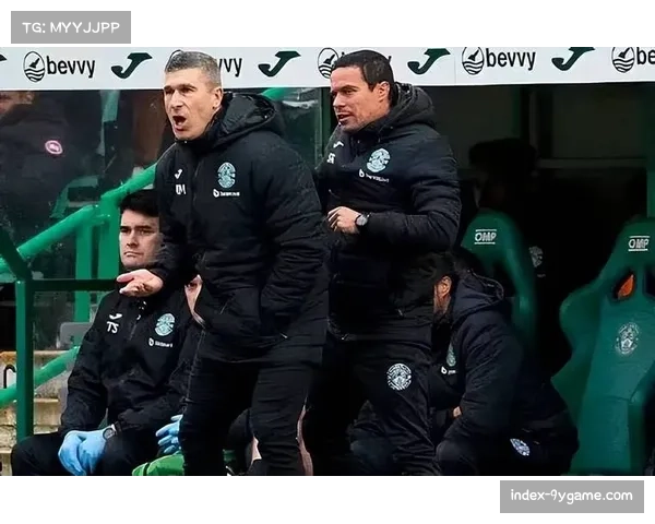 国安新帅蒙哥马利推行422高位逼抢 邓捷夫单场跑动12924米成战术缩影 国安新帅蒙哥马利推行422高位逼抢 邓捷夫单场跑动12924米成战术缩影